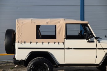 2B-018-Custom-Mercedes-GWagon-White(031)-077676