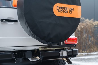 2B-021-Convertible-Mercedes-250GD-DiamondWhite-085419