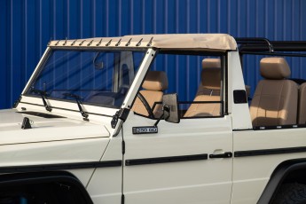 2B-022-Custom-Mercedes-GWagon-White(031)-077676