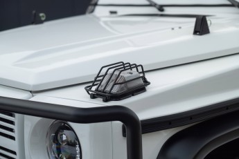 2B-037-Convertible-Mercedes-250GD-DiamondWhite-085419