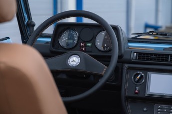 2B-037-Convertible-Mercedes-GWagen-GulfBlue-088653