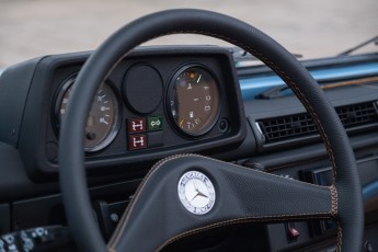 2B-038-Convertible-Mercedes-GWagen-GulfBlue-088653