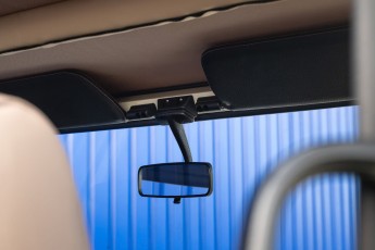 2B-039-Custom-Mercedes-GWagon-White(031)-077676