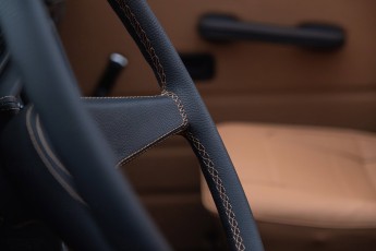 2B-049-Convertible-Mercedes-GWagen-GulfBlue-088653