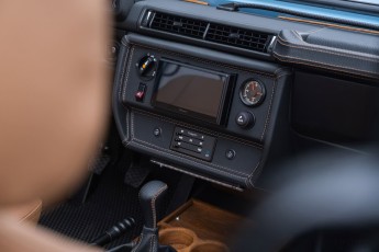 2B-051-Convertible-Mercedes-GWagen-GulfBlue-088653