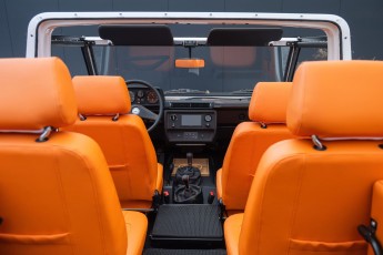 2B-054-Convertible-Mercedes-250GD-DiamondWhite-085419