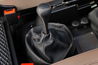 2B-063-Custom-Mercedes-GWagon-White(031)-077676