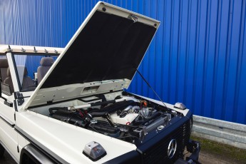 2B-069-Custom-Mercedes-GWagon-White(031)-077676