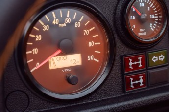 2B-081-Convertible-Mercedes-250GD-DiamondWhite-085419