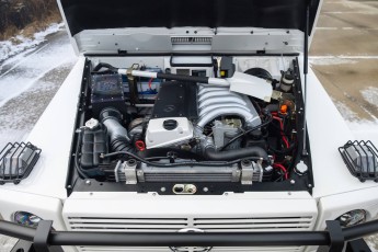 2B-094-Convertible-Mercedes-250GD-DiamondWhite-085419