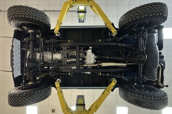 3-001-Convertible-Mercedes-GWagen-GulfBlue-088653