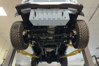 3-002-Convertible-Mercedes-GWagen-GulfBlue-088653