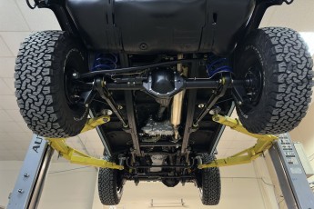 3-003-Convertible-Mercedes-GWagen-GulfBlue-088653