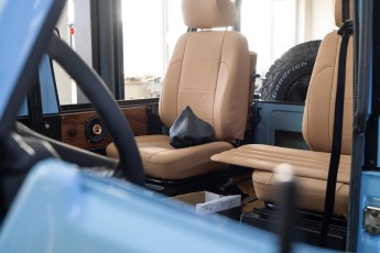 3-004-Convertible-Mercedes-GWagen-GulfBlue-088653