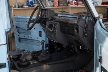 3-005-Convertible-Mercedes-GWagen-GulfBlue-088653