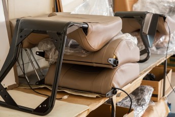 3-005-Custom-Mercedes-GWagon-White(031)-077676