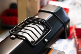 3-007-Convertible-Mercedes-250GD-DiamondWhite-085419