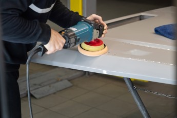 3-010-Custom-Mercedes-GWagon-White(031)-077676