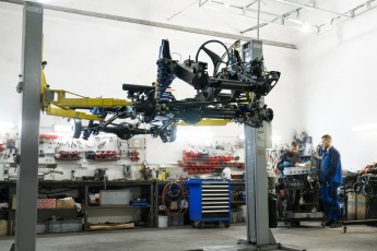 3-023-Custom-Mercedes-GWagon-White(031)-077676