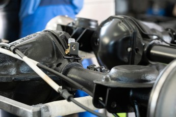 3-024-Custom-Mercedes-GWagon-White(031)-077676