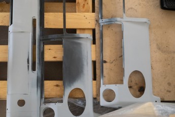 3-037-Convertible-Mercedes-GWagen-GulfBlue-088653