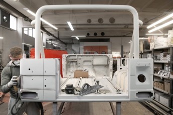 3-044-Convertible-Mercedes-GWagen-GulfBlue-088653