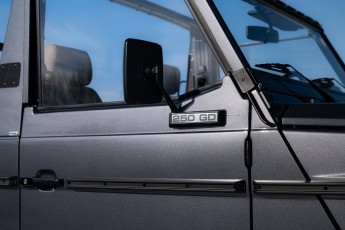 2B-034-Custom-Mercedes-GWagon-VesuvioGrey-070041