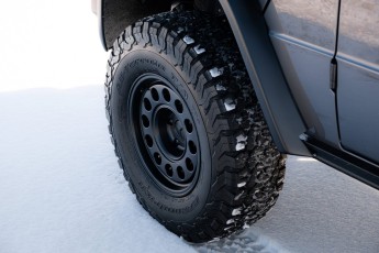 2B-046-Custom-Mercedes-GWagon-VesuvioGrey-070041