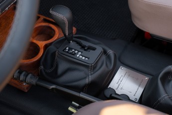 2B-067-Custom-Mercedes-GWagon-VesuvioGrey-070041