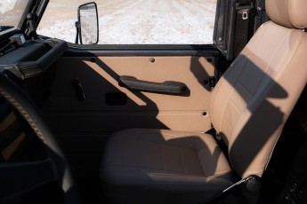 2B-069-Custom-Mercedes-GWagon-VesuvioGrey-070041