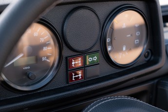 2B-071-Custom-Mercedes-GWagon-VesuvioGrey-070041