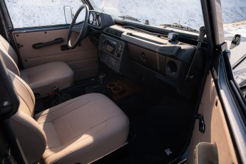 2B-085-Custom-Mercedes-GWagon-VesuvioGrey-070041