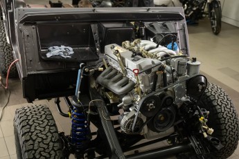 3-011-Custom-Mercedes-GWagon-VesuvioGrey-070041