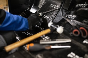 3-014-Custom-Mercedes-GWagon-VesuvioGrey-070041