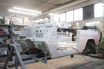 3-040-Custom-Mercedes-GWagon-VesuvioGrey-070041