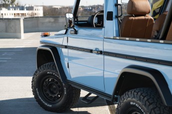2B-040-Vintage-Mercedes-GWagon-GulfBlue-078148