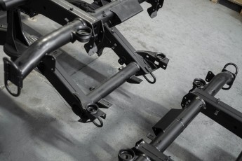 3-036-Vintage-Mercedes-GWagon-GulfBlue-078148