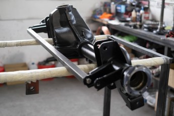 3-038-Vintage-Mercedes-GWagon-GulfBlue-078148