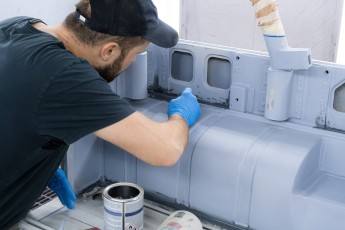 3-042-Vintage-Mercedes-GWagon-GulfBlue-078148