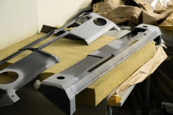 3-055-Vintage-Mercedes-GWagon-GulfBlue-078148