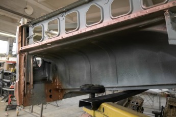 3-057-Vintage-Mercedes-GWagon-GulfBlue-078148