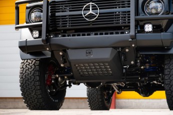 2B-015-Custom-Mercedes-GWagon-ObsidianBlack-068611