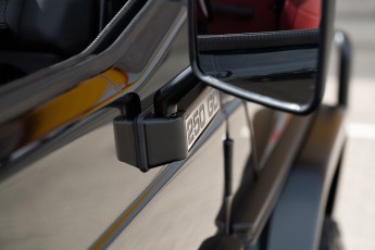 2B-042-Custom-Mercedes-GWagon-ObsidianBlack-068611