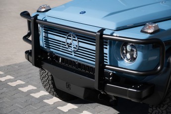 2B-043-Convertible-Mercedes-250GD-ChinaBlue-067270