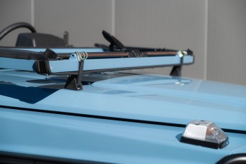 2B-048-Convertible-Mercedes-250GD-ChinaBlue-067270