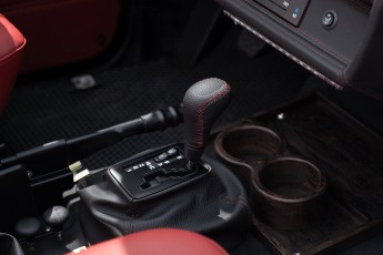 2B-067-Custom-Mercedes-GWagon-ObsidianBlack-068611