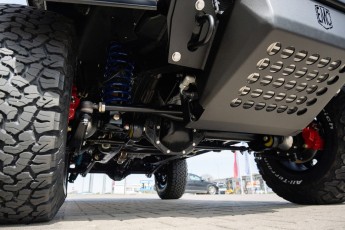 2B-083-Custom-Mercedes-GWagon-ObsidianBlack-068611