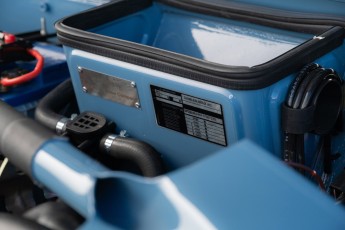 2B-086-Convertible-Mercedes-250GD-ChinaBlue-067270