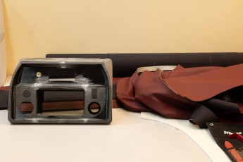 3-019-Custom-Mercedes-GWagon-ObsidianBlack-068611