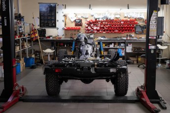 3-036-Convertible-Mercedes-250GD-ChinaBlue-067270